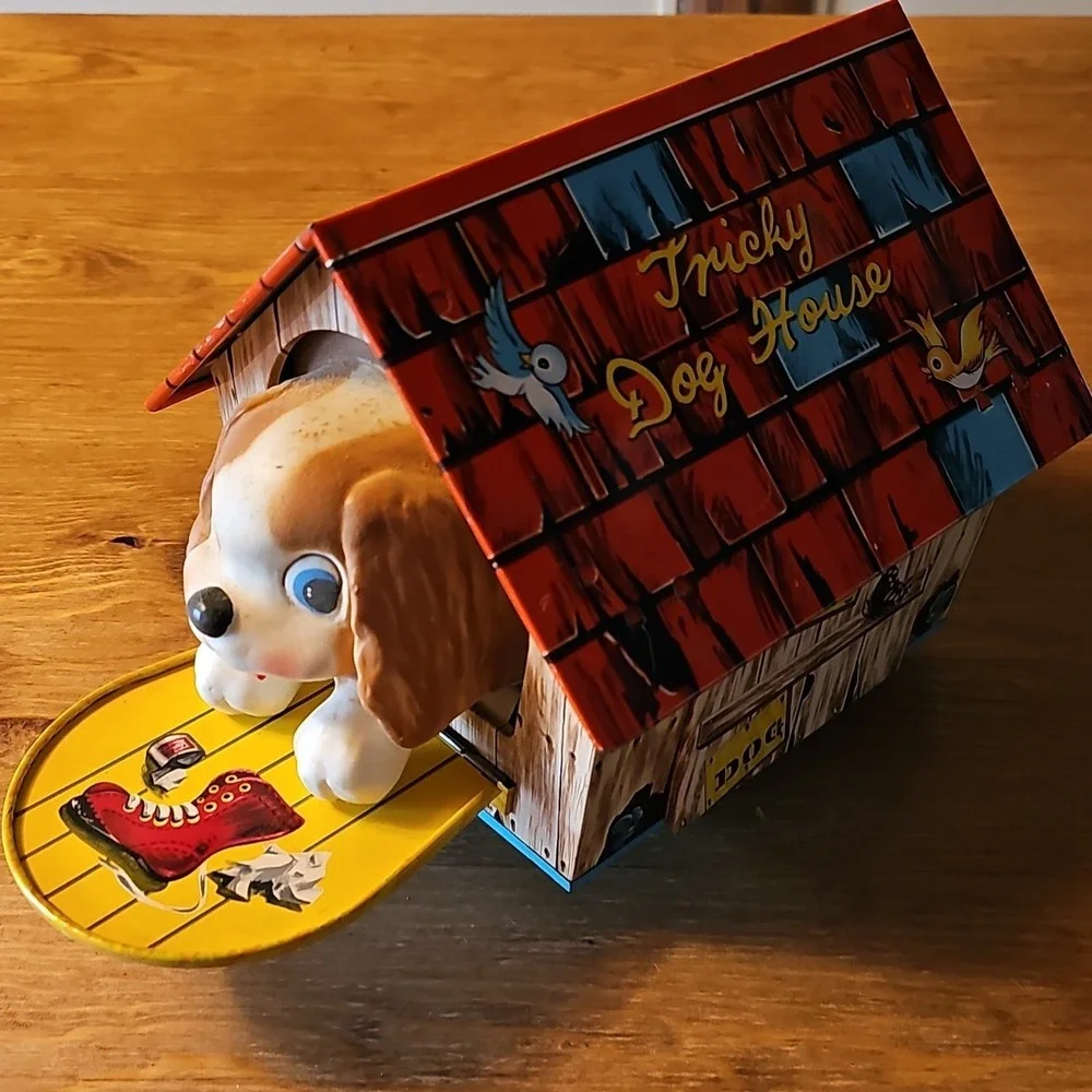 RARE...Vintage Yonezawa Tricky Dog House works 673 Battery Operated Toy Japan